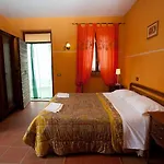 Azienda Agrituristica La Canestra Hotel Cesariano